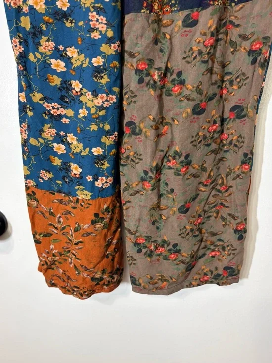 Natural Life Women’s Patchwork Floral Colorful Boho Festival Cropped Pants Sz M - Picture 4 of 9